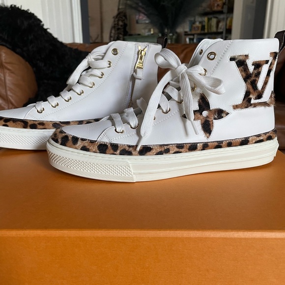 Authentic Louis Vuitton cheetah print high tops size 37 = 7 - Picture 10 of 10